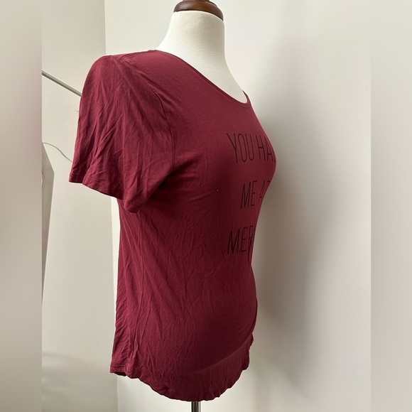Old Navy Tee “You had me at Merlot” Size M, GUC - Picture 3 of 5